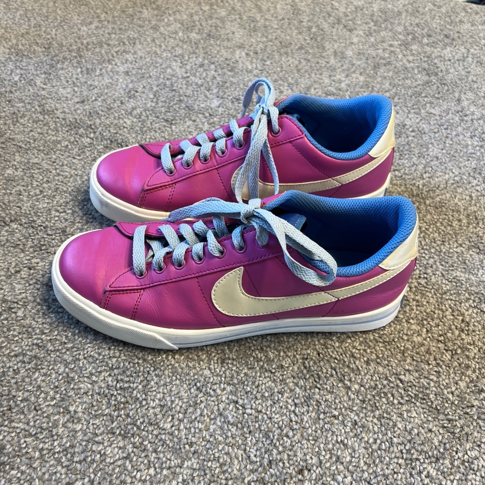 nike sneakers womens 8.5‎ pink blue sweet classic athletic shoes vtg retro skate